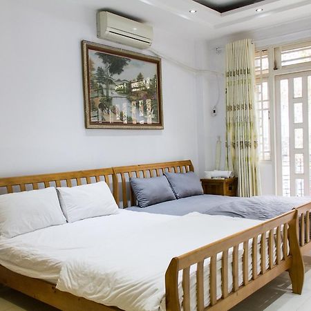 Апартаменти Urban House Saigon 2 Хошимін Екстер'єр фото