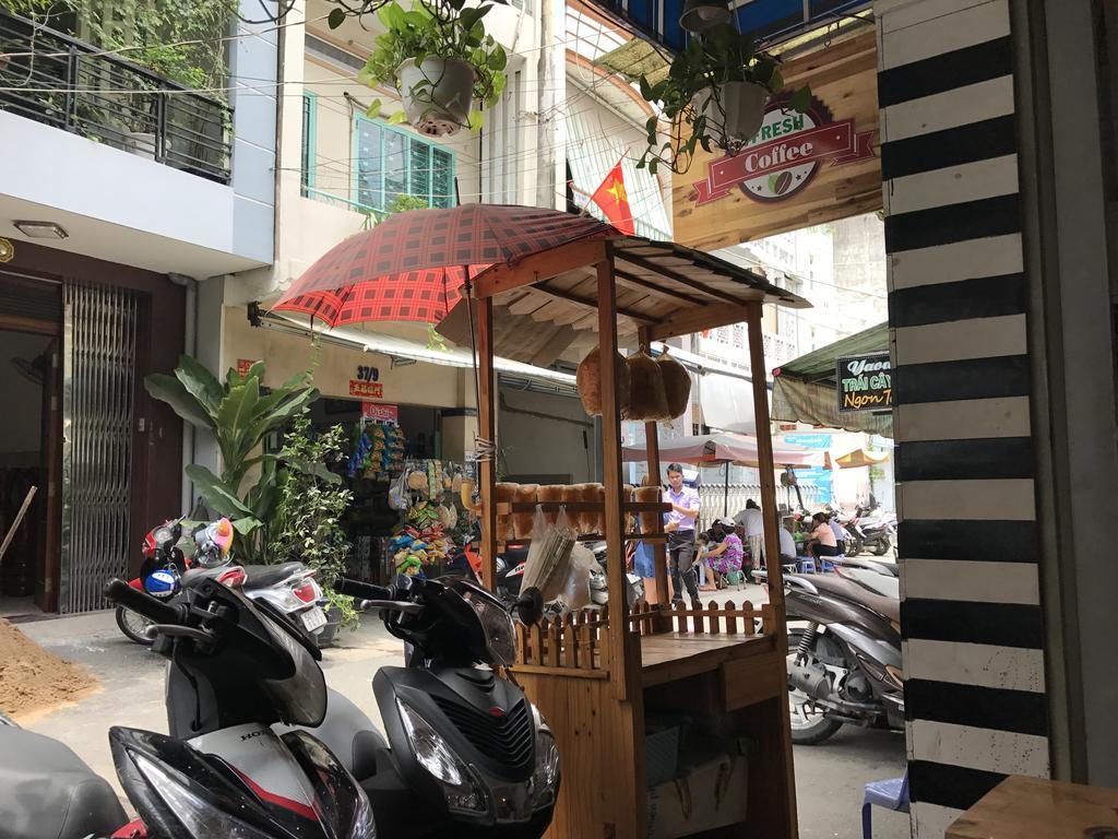 Апартаменти Urban House Saigon 2 Хошимін Екстер'єр фото